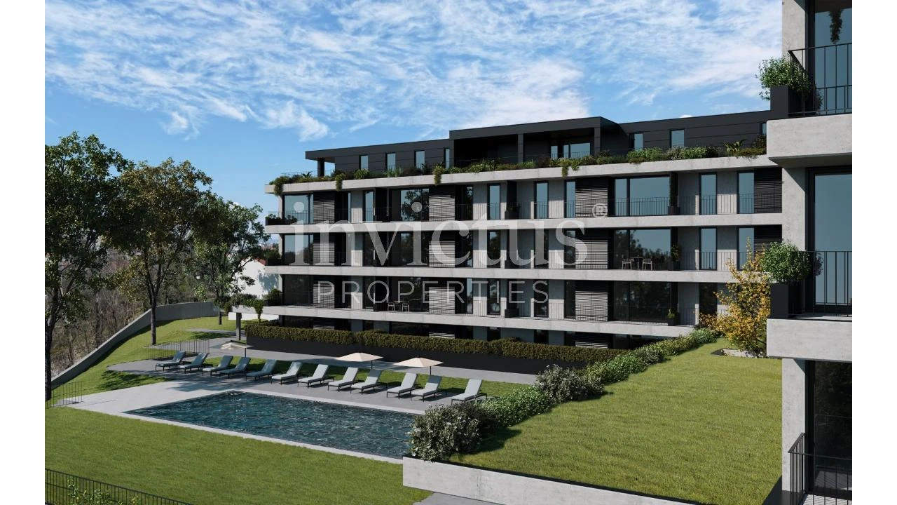 Apartamento T4 para Venda em Ferreiros e Gondizalves Foto 1