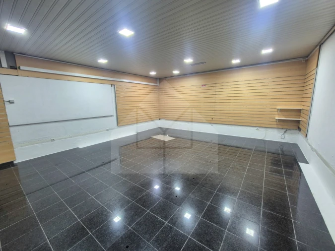 Loja para Venda em Lourinhã e Atalaia Foto 2