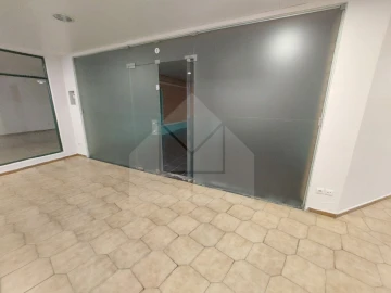 Loja para Arrendamento em Lourinhã e Atalaia