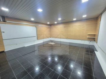 Loja para Arrendamento em Lourinhã e Atalaia