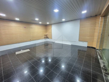 Loja para Arrendamento em Lourinhã e Atalaia