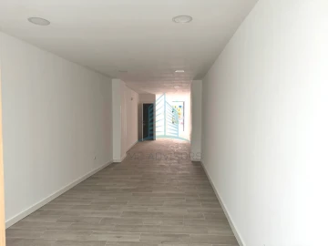 Loja para Arrendamento em Cedofeita, Santo Ildefonso, Sé, Miragaia, São Nicolau e Vitória