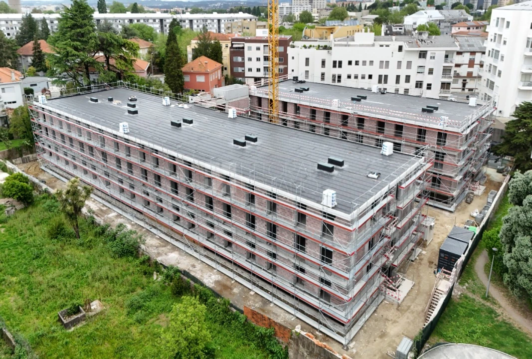 Apartamento T1 para Venda em Paranhos Foto 7