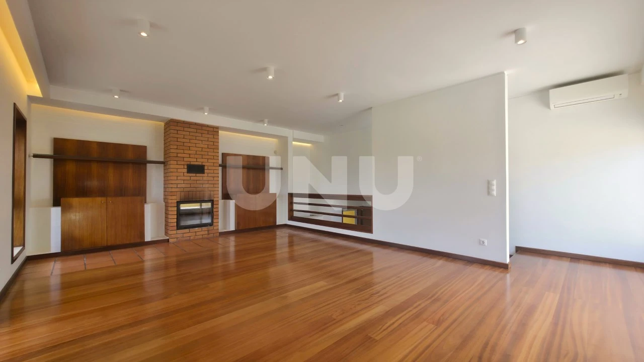 Moradia T3 para Venda em Avanca Foto 3