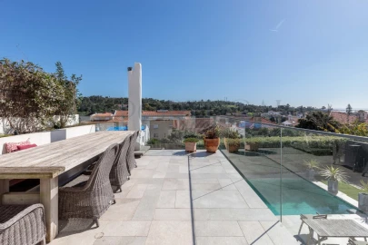 Moradia T3 para Venda em Oeiras e São Julião da Barra, Paço de Arcos e Caxias