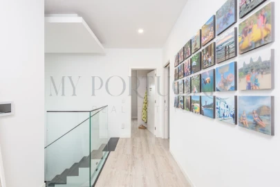 Moradia T3 para Venda em Oeiras e São Julião da Barra, Paço de Arcos e Caxias