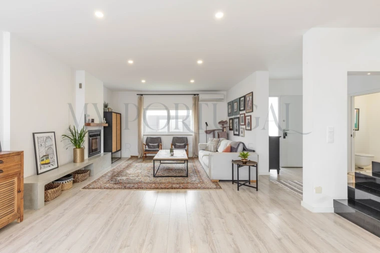 Moradia T3 para Venda em Oeiras e São Julião da Barra, Paço de Arcos e Caxias Foto 9