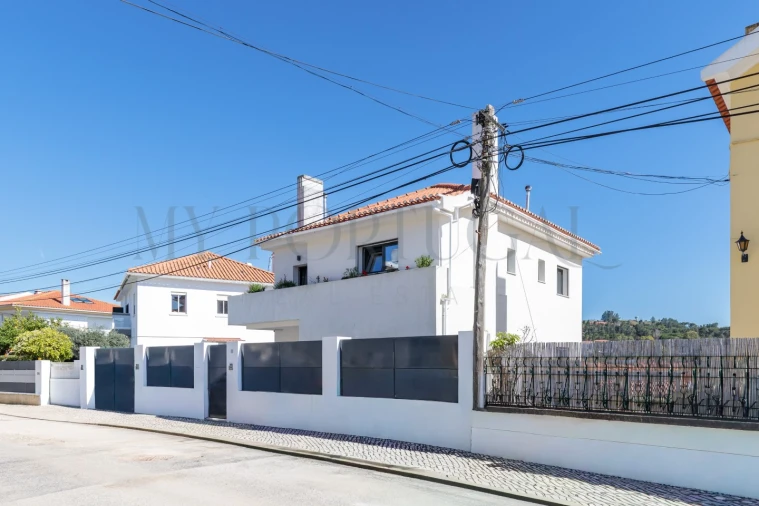 Moradia T3 para Venda em Oeiras e São Julião da Barra, Paço de Arcos e Caxias Foto 52