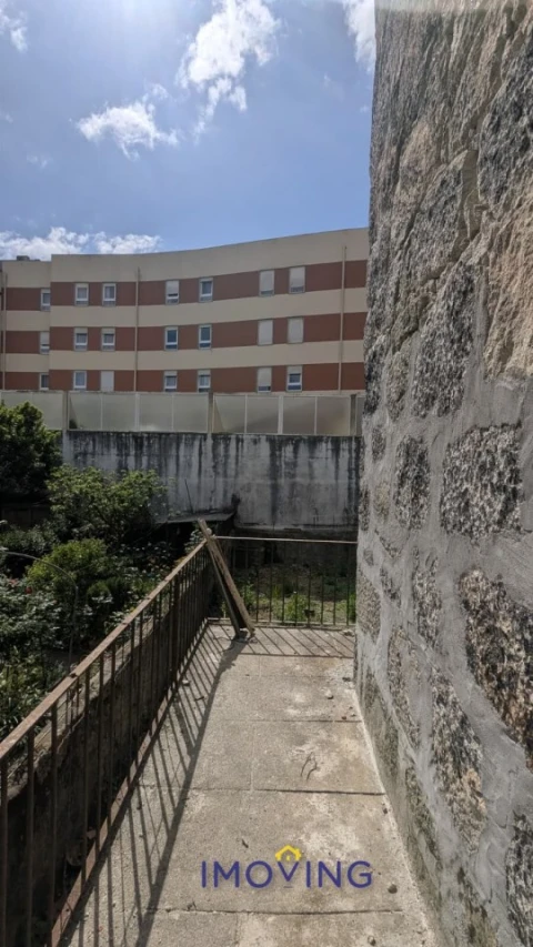 Moradia T3 para Venda em Paranhos