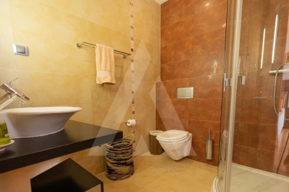 Moradia T3 para Venda em Lagoa e Carvoeiro