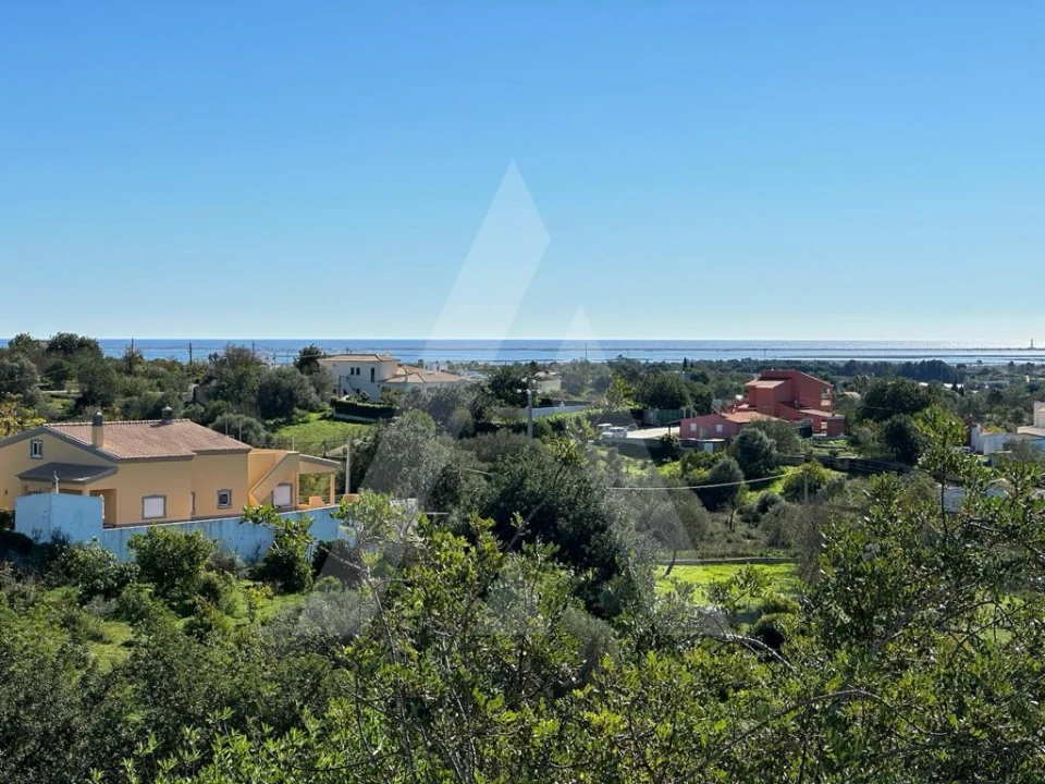 Moradia T4 para Venda em Pechão Foto 1