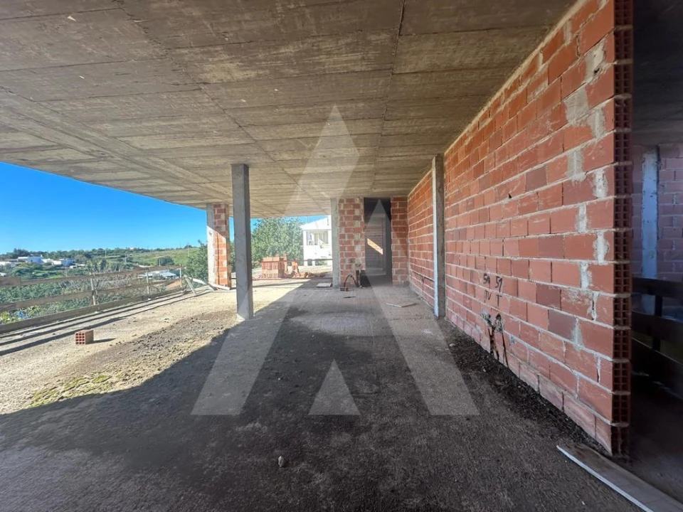 Moradia T4 para Venda em Pechão Foto 6