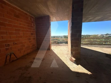 Moradia T4 para Venda em Pechão