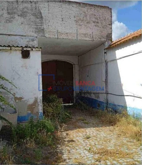 Moradia T10 para Venda em Reguengos de Monsaraz