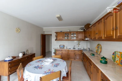 Apartamento T3 para Venda em Fatima