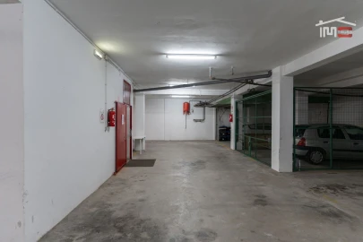 Apartamento T3 para Venda em Fatima