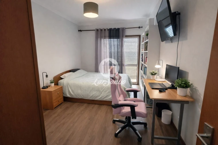 Apartamento T3 para Venda em Rio Tinto Foto 9