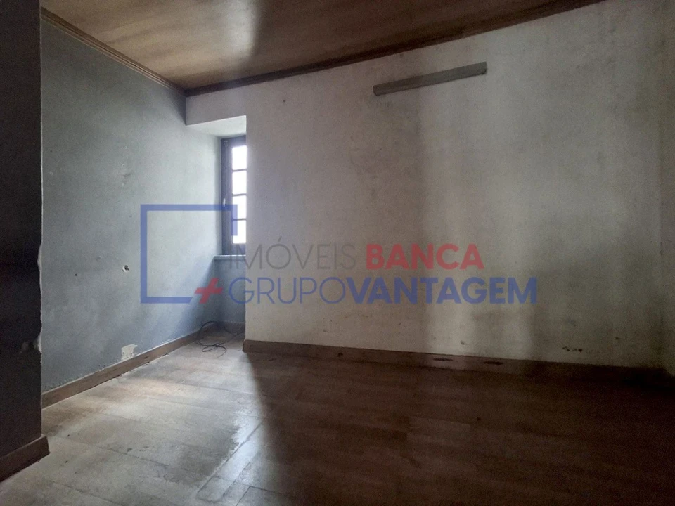 Moradia T3 para Venda em Santa Maria, São Pedro e Sobral da Lagoa Foto 10