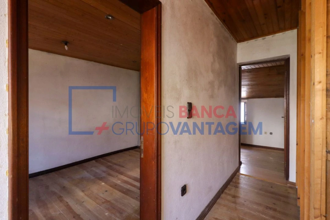 Moradia T2 para Venda em Santa Maria, São Pedro e Sobral da Lagoa Foto 11