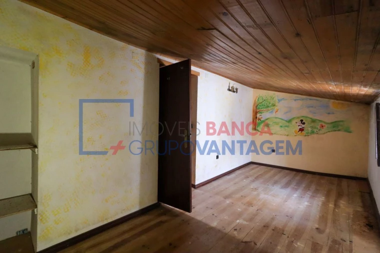 Moradia T2 para Venda em Santa Maria, São Pedro e Sobral da Lagoa Foto 14