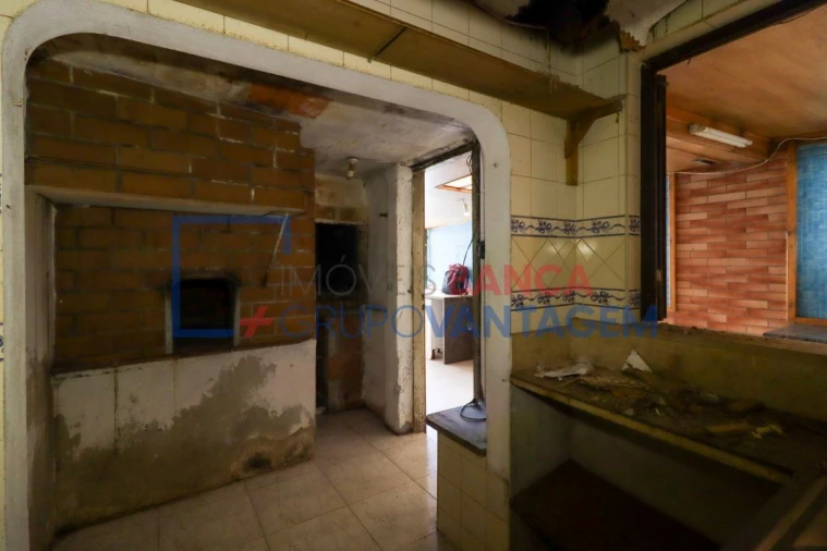 Moradia T2 para Venda em Santa Maria, São Pedro e Sobral da Lagoa Foto 20