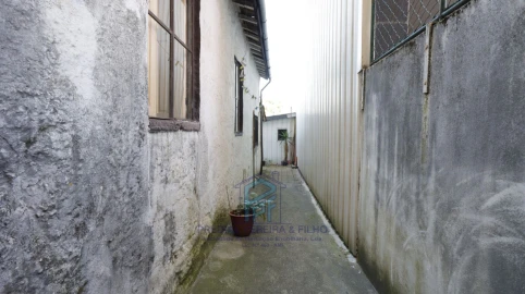 Moradia T1 para Venda em Rio Tinto