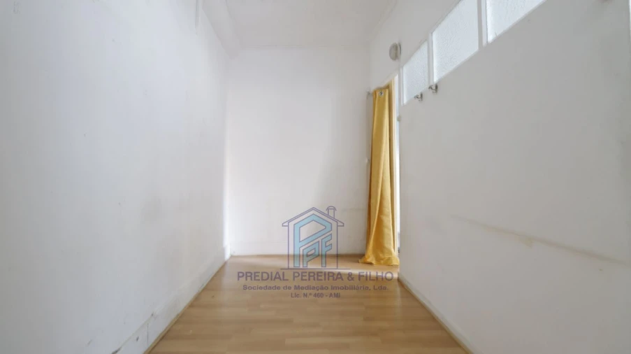 Moradia T1 para Venda em Rio Tinto Foto 6