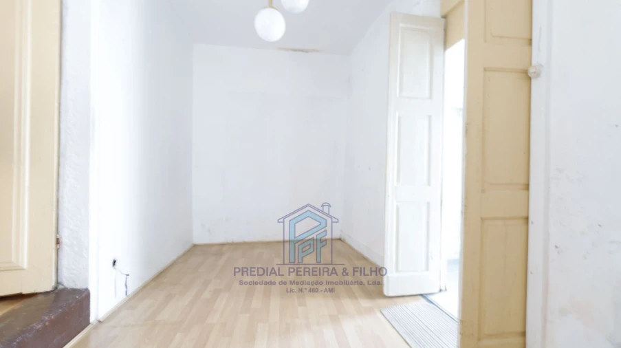 Moradia T1 para Venda em Rio Tinto Foto 10