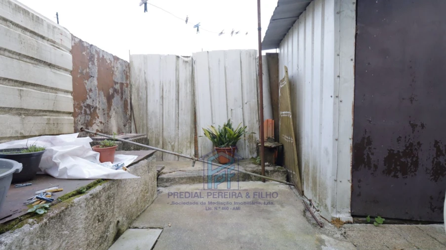 Moradia T1 para Venda em Rio Tinto Foto 22