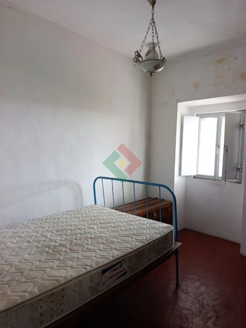 Moradia T3 para Venda em Alpalhão