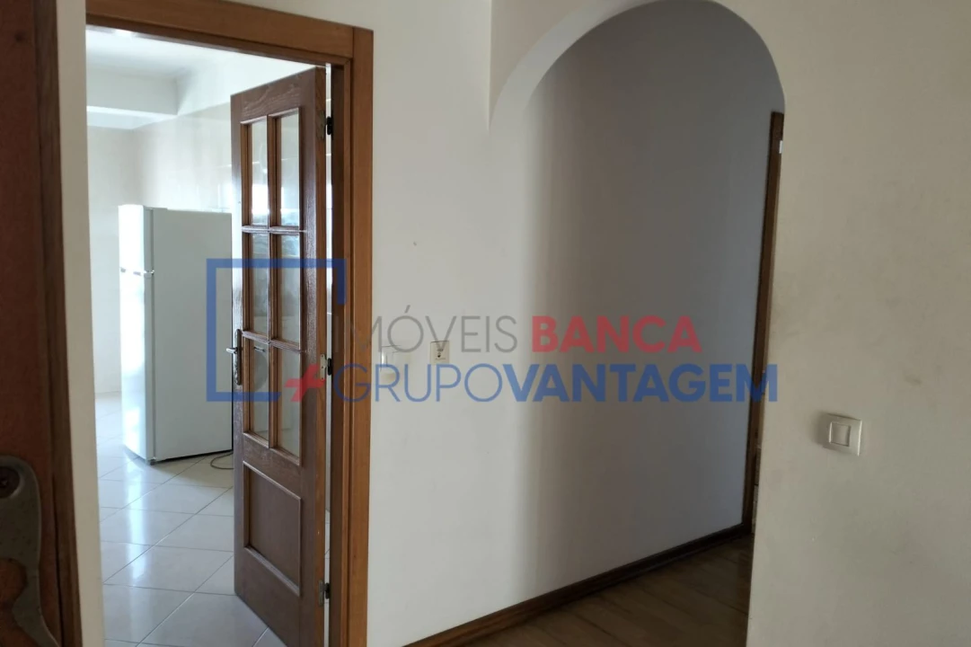 Apartamento T3 para Venda em Carregado e Cadafais Foto 22