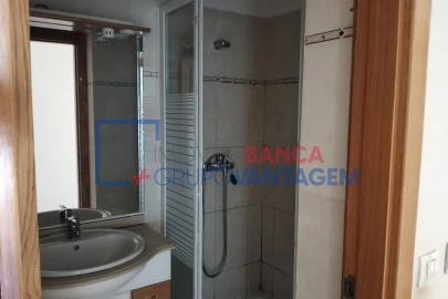 Apartamento T3 para Venda em Carregado e Cadafais