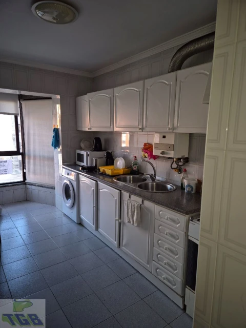 Apartamento T3 para Venda em Glória e Vera Cruz