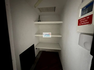 Loja para Arrendamento em Leiria, Pousos, Barreira e Cortes