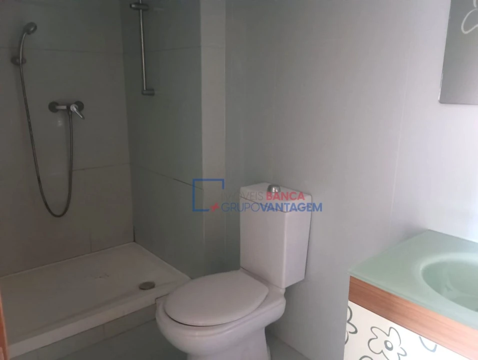 Apartamento T3 para Venda em Encosta do Sol Foto 13