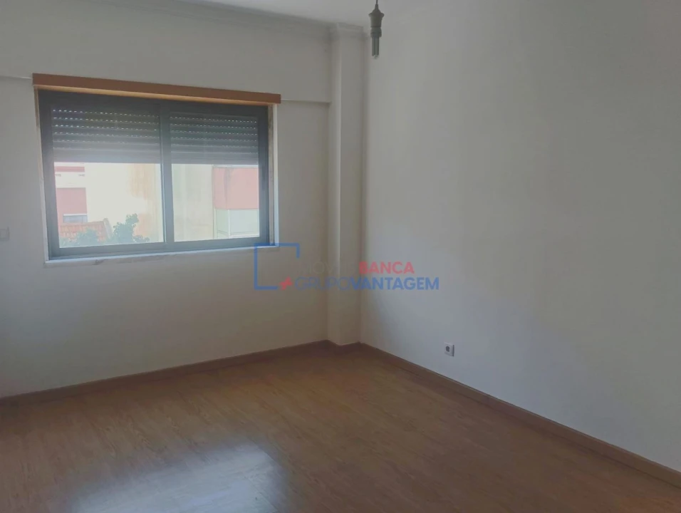 Apartamento T3 para Venda em Encosta do Sol Foto 18