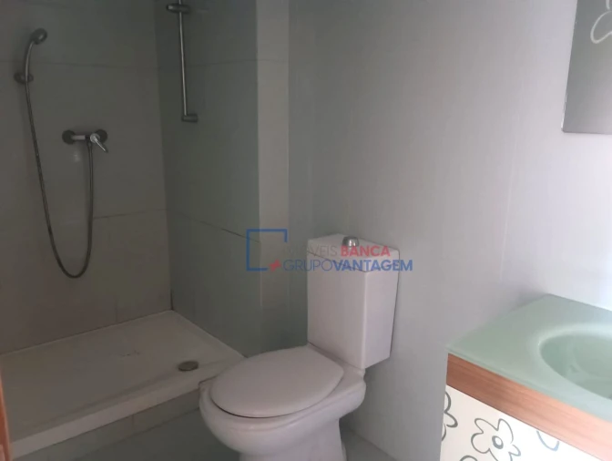 Apartamento T3 para Venda em Encosta do Sol Foto 13