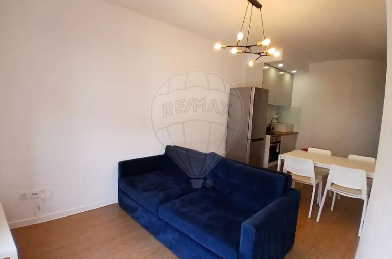 Apartamento T1 para Venda em Cedofeita, Santo Ildefonso, Sé, Miragaia, São Nicolau e Vitória Foto 3