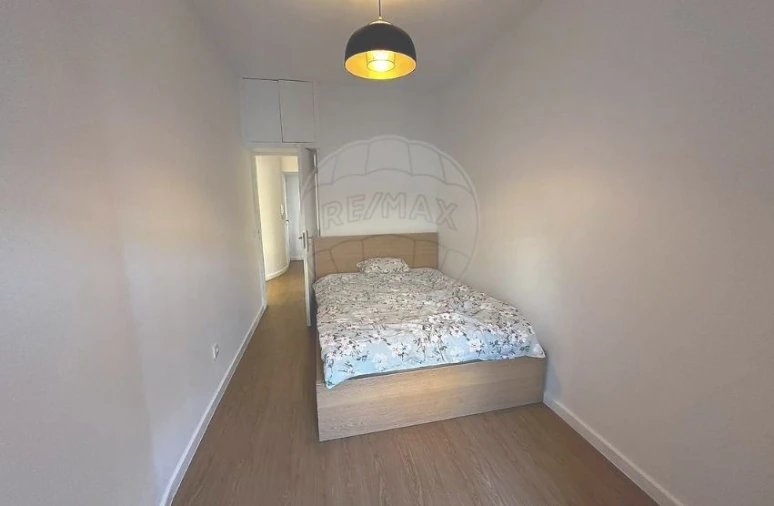 Apartamento T1 para Venda em Cedofeita, Santo Ildefonso, Sé, Miragaia, São Nicolau e Vitória Foto 9