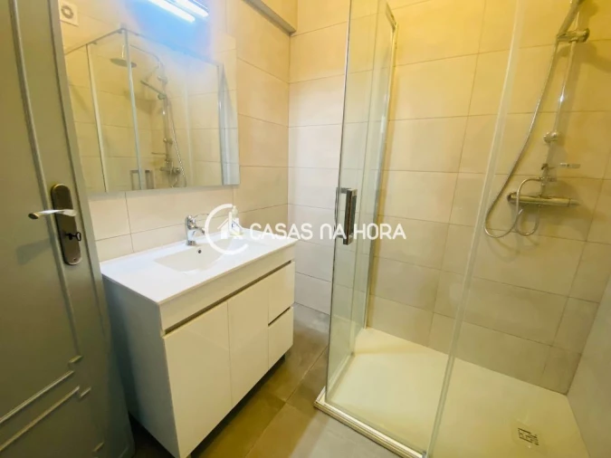 Quarto para Arrendamento em Almada, Cova da Piedade, Pragal e Cacilhas Foto 9