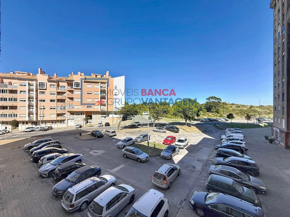 Apartamento T2 para Venda em Algueirão-Mem Martins Foto 8