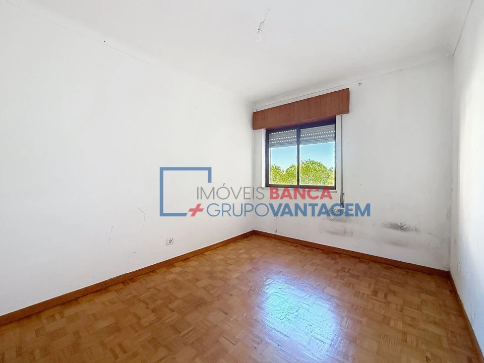 Apartamento T2 para Venda em Algueirão-Mem Martins Foto 10