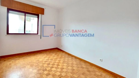 Apartamento T2 para Venda em Algueirão-Mem Martins