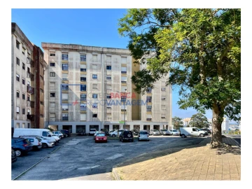Apartamento T2 para Venda em Algueirão-Mem Martins
