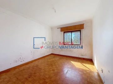 Apartamento T2 para Venda em Algueirão-Mem Martins