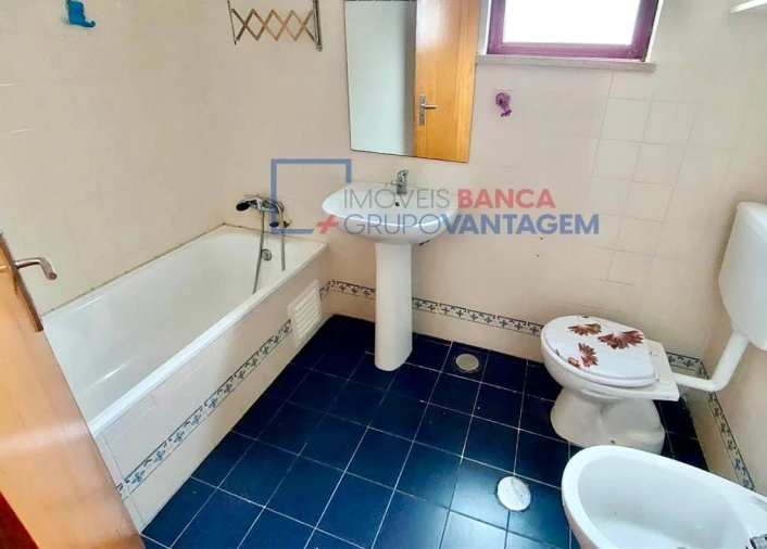 Apartamento T2 para Venda em Algueirão-Mem Martins Foto 13