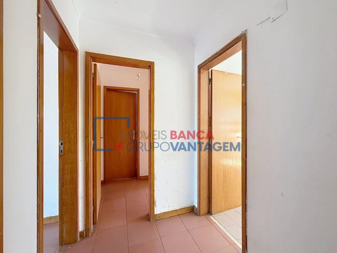 Apartamento T2 para Venda em Algueirão-Mem Martins Foto 5