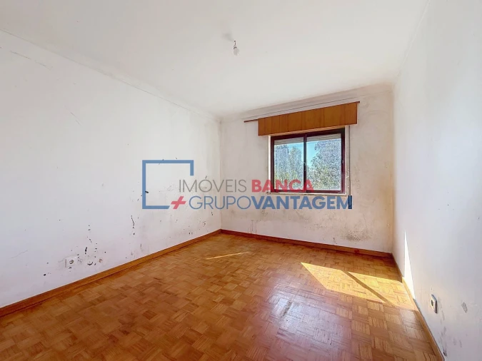 Apartamento T2 para Venda em Algueirão-Mem Martins Foto 12