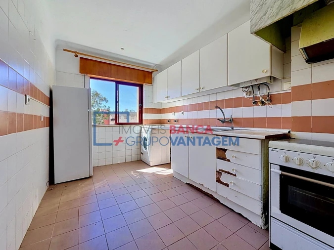 Apartamento T2 para Venda em Algueirão-Mem Martins Foto 17