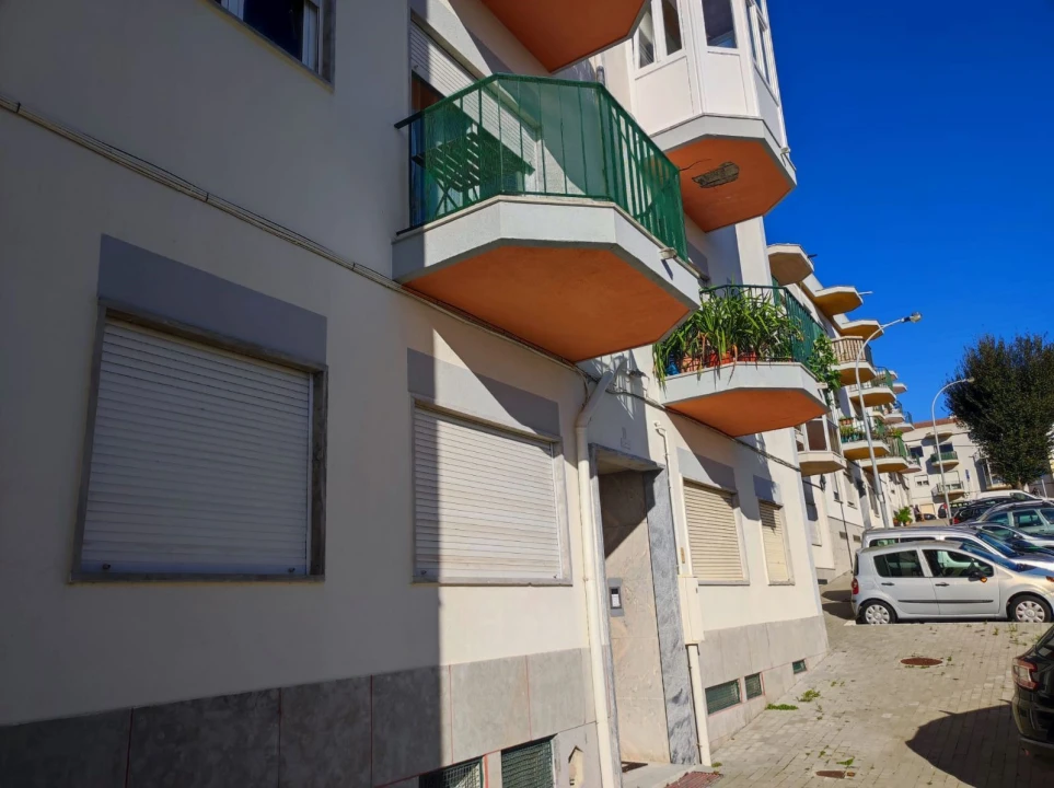 Apartamento T2 para Venda em Barcarena Foto 19